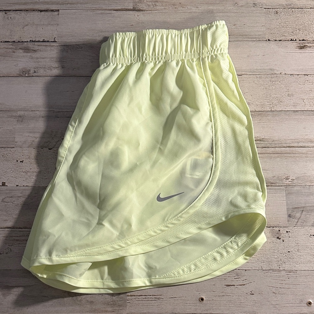 Nike Pale Yellow Sports Skirt